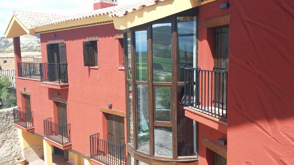 Gasthaus Casa Arrieta Castejon de Valdejasa Exterior foto